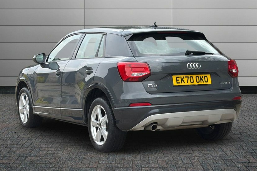 Audi Q2 1.0 Tfsi 30 Sport Suv 116 Ps Grey #3