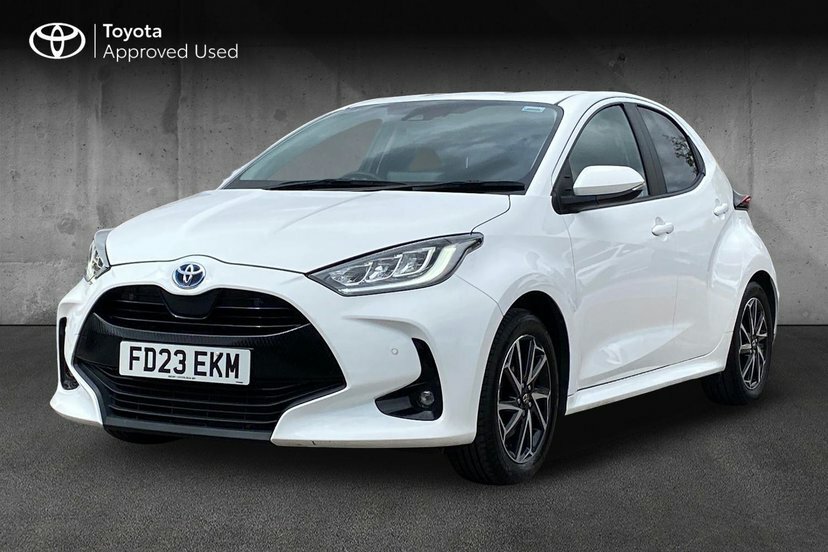 Toyota Yaris 1.5 Vvt-h Design Hatchback Hybrid E-cvt White #3