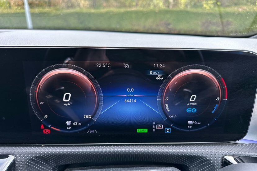 Mercedes-Benz CLA Class Cla250e Amg Line Premium Shooting Brake Grey #6