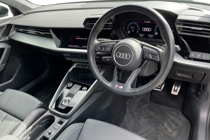 Audi A3 1.4 Tfsie 40 S Line Sportback Plug-in H Black #6