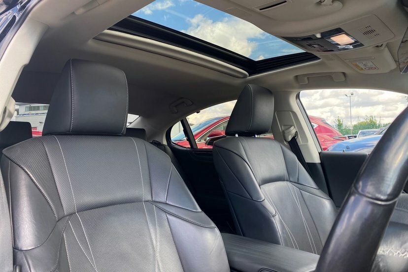 Lexus ES Silver #15