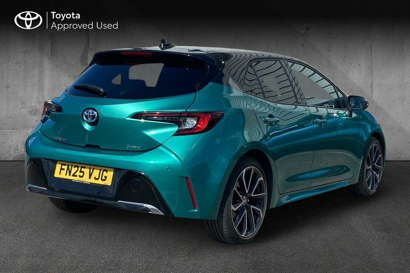Toyota Corolla 1.8 Vvt-h Excel Hatchback Hybrid Cvt 1 Green #2