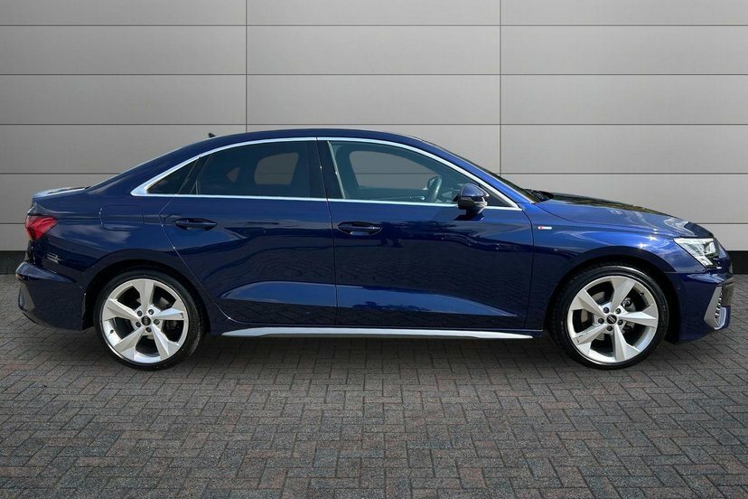 Audi A3 1.5 Tfsi 35 S Line Saloon S Tronic 150 Blue #4