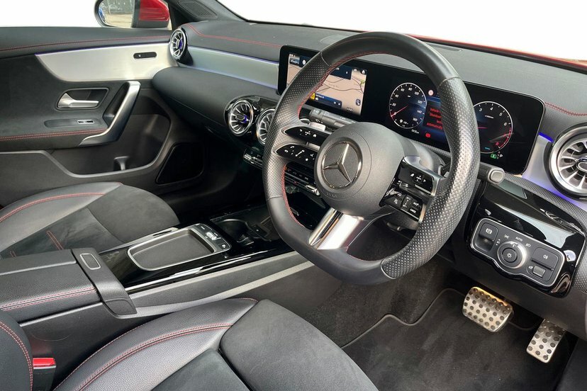 Mercedes-Benz CLA Class 1.3 Cla180h Mhev Amg Line Premium Coupe Petr AV73XME Red #5