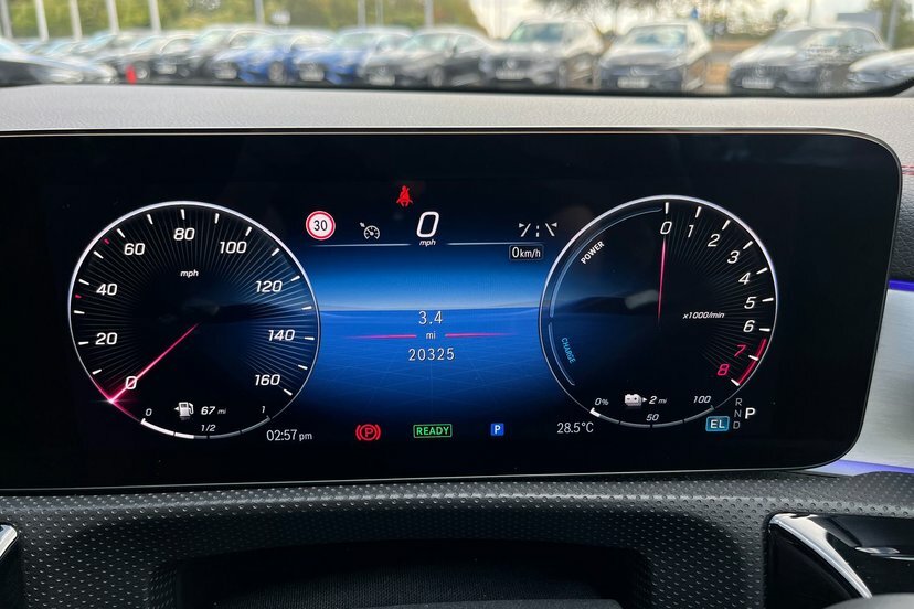 Mercedes-Benz CLA Class 1.3 Cla250e 15.6Kwh Amg Line Premium Shooting Br Black #6