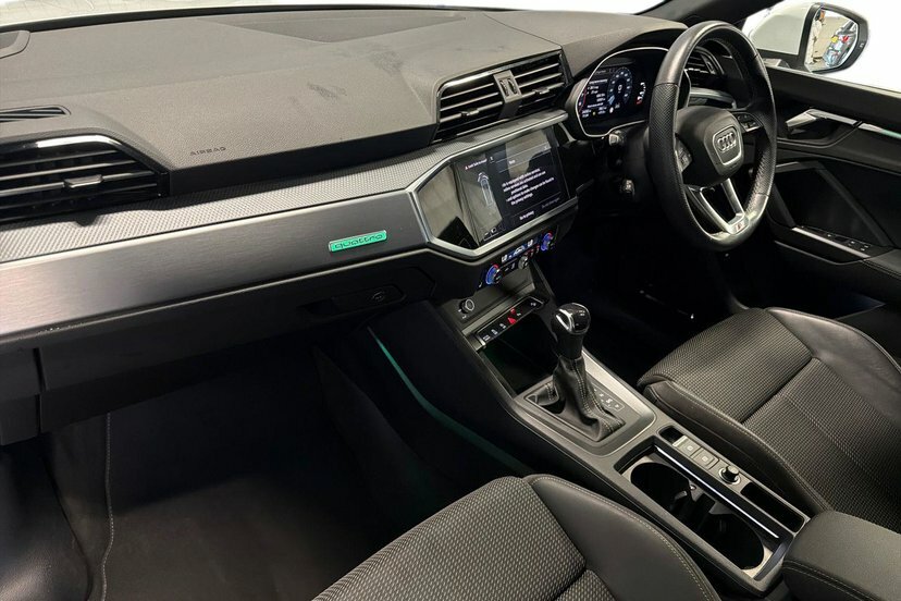 Audi Q3 2.0 Tfsi 45 S Line Suv S Tronic Quattro White #2