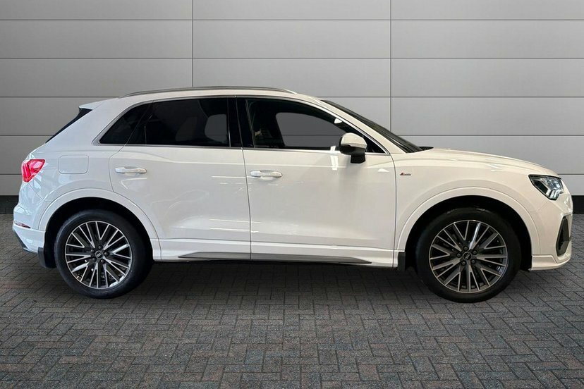 Audi Q3 2.0 Tfsi 45 S Line Suv S Tronic Quattro White #4