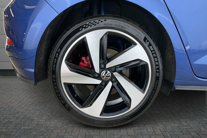 Volkswagen Polo 2.0 Tsi Gti Hatchback Dsg 207 Ps Blue #5