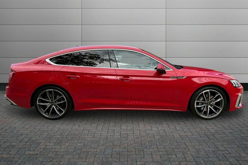 Audi A5 2.0 Tfsi 40 S Line Sportback S Tronic Red #4
