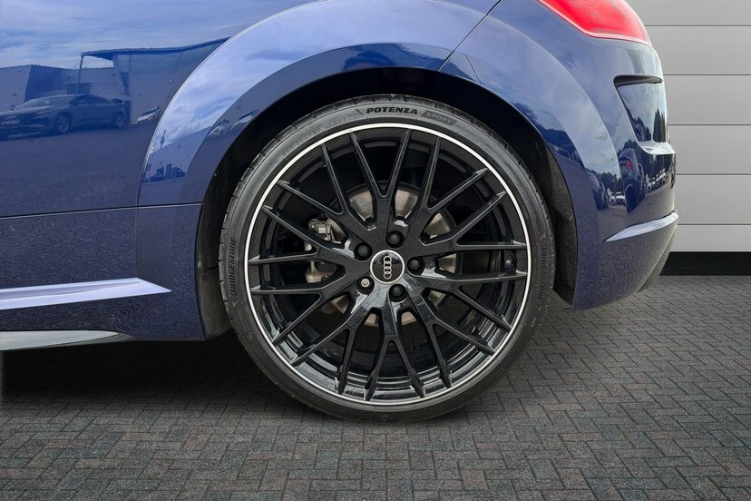 Audi TT 2.0 Tfsi 40 Black Edition Coupe S Troni Blue #5
