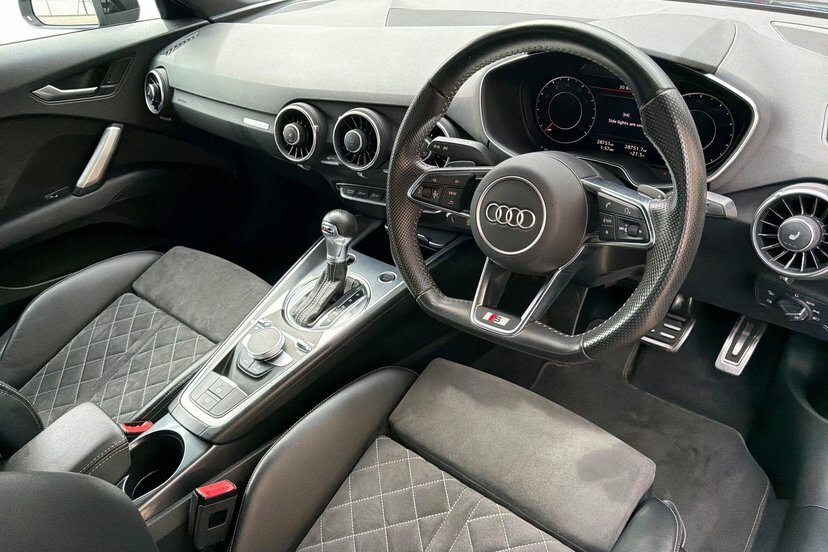 Audi TT 2.0 Tfsi 40 Black Edition Coupe S Troni Blue #6