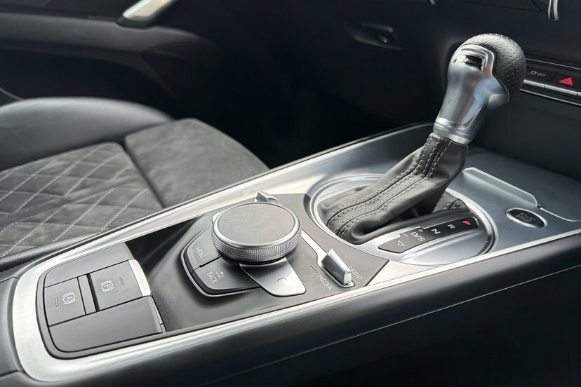 Audi TT S Line Black #30