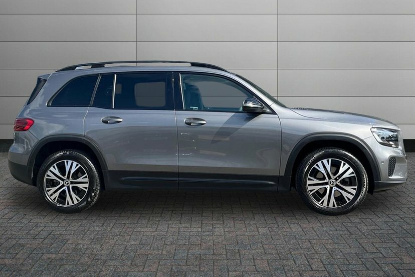 Mercedes-Benz GLB Class 1.3 Glb200h Mhev Sport Executive Suv Grey #3