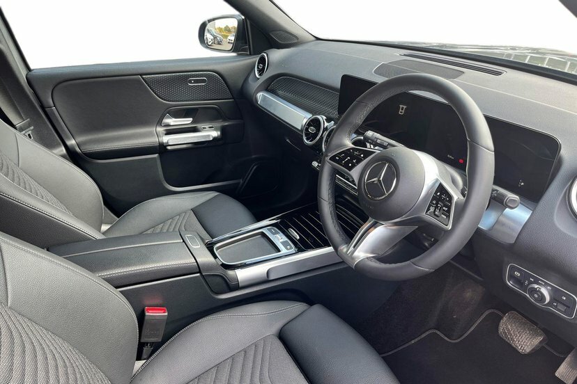 Mercedes-Benz GLB Class 1.3 Glb200h Mhev Sport Executive Suv Grey #5