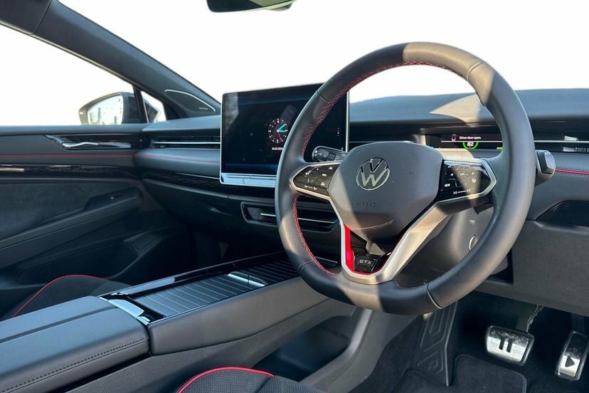 Volkswagen ID.7 Gtx 86Kwh Plus Tourer 4Motion 3 Black #6