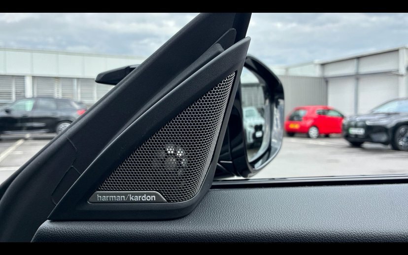 BMW M2 Cs Step Black #20