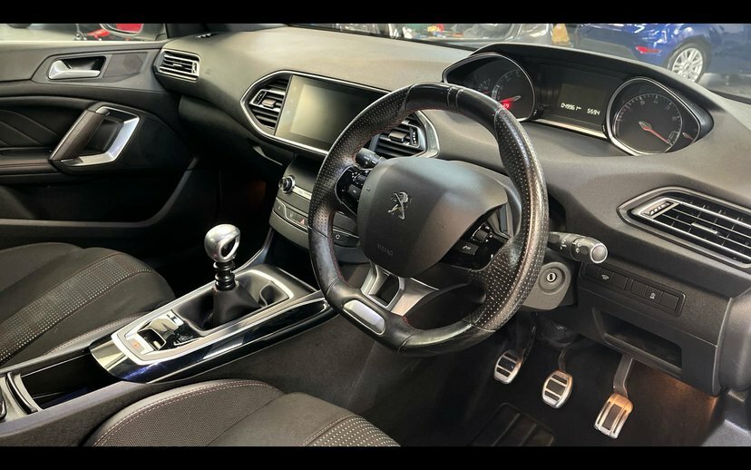 Peugeot 308 1.2 Puretech Gpf Gt Line Hatchback Manu White #6