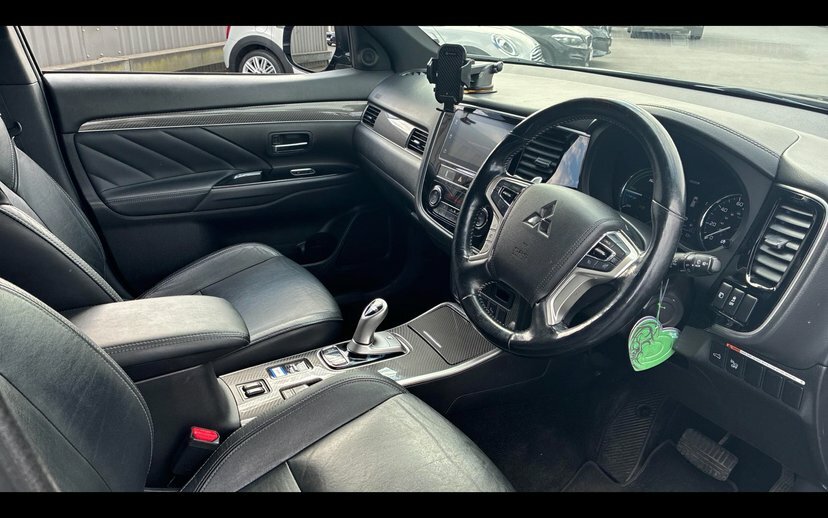 Mitsubishi Outlander 2.4H Twinmotor 13.8Kwh 4H Cvt 4Wd Black #6