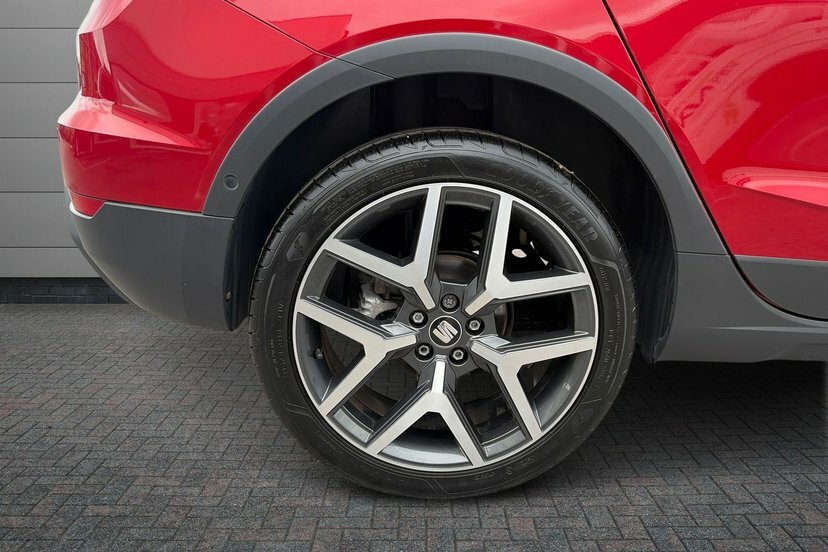 Seat Arona 1.0 Tsi Gpf Xcellence Lux Suv Dsg 115 Black #5