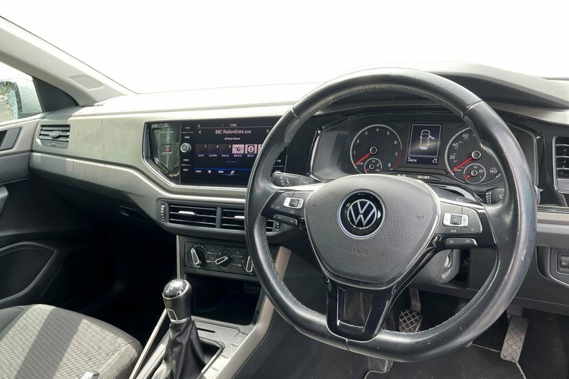 Volkswagen Polo 1.0 Evo Match Hatchback 80 Ps Silver #6