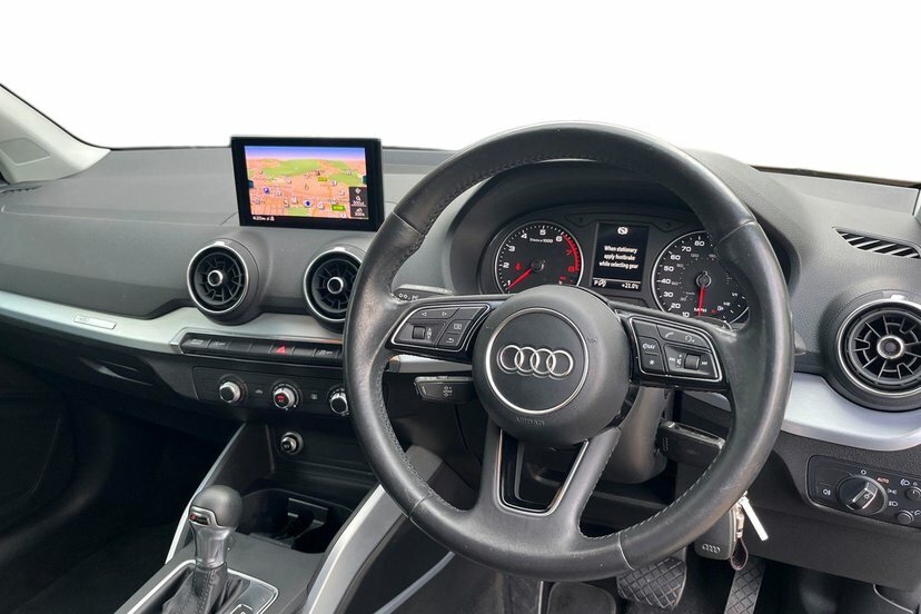 Audi Q2 1.4 Tfsi Cod Sport Suv S Tronic 150 Ps Black #6