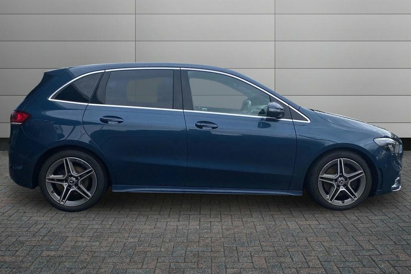 Mercedes-Benz B Class 2.0 B220d Amg Line Executive Mpv 8G-d Blue #3