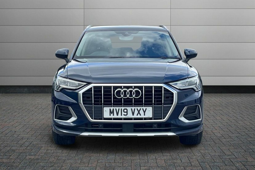 Audi Q3 S Line Black #10