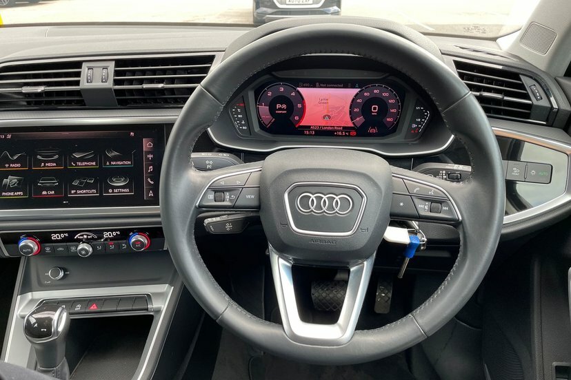 Audi Q3 S Line Black #19