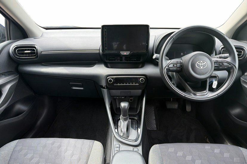 Toyota Yaris 1.5 Vvt-h Design Hatchback Hybrid E-cvt Blue #5