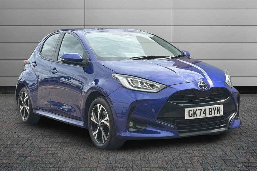 Toyota Yaris 1.5 Vvt-h Design Hatchback Hybrid E-cvt Blue