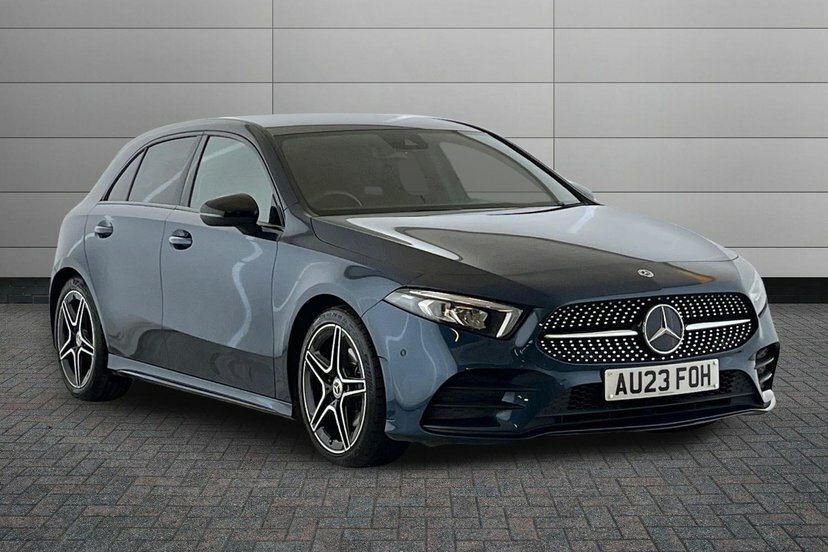 Mercedes-Benz A Class A180 Amg Line Executive Blue