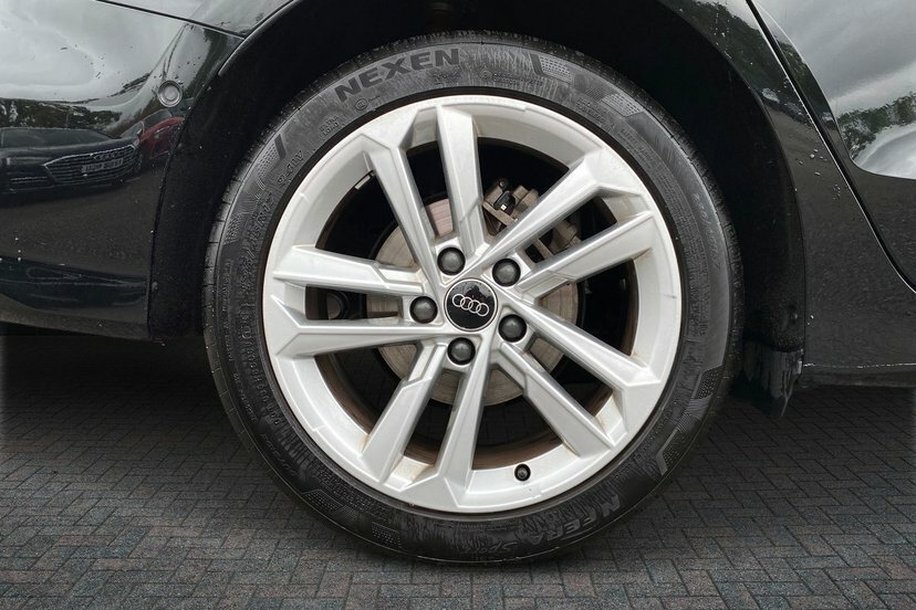 Audi A3 1.5 Tfsi 30 Sport Saloon S Tronic 116 Black #5