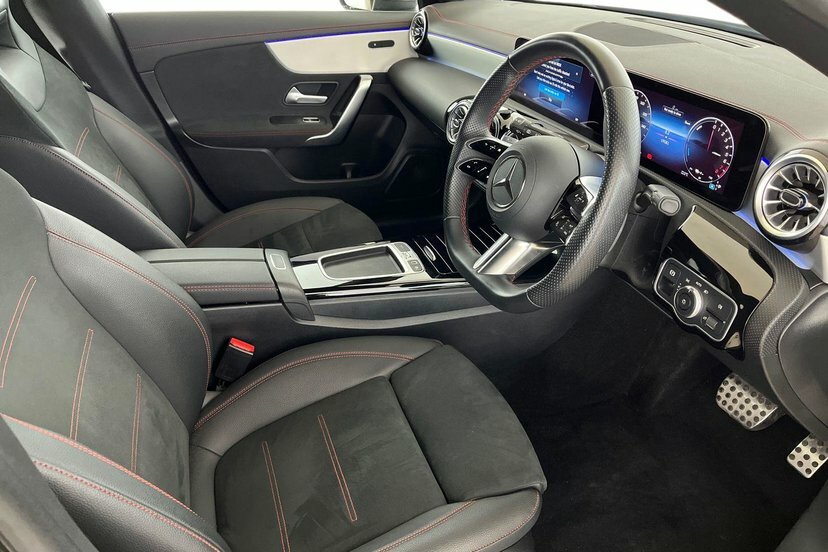 Mercedes-Benz CLA Class Cla 250E Amg Line Executive Shooting Brake Black #5