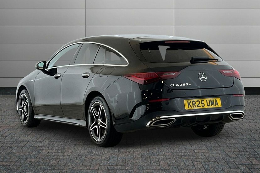 Mercedes-Benz CLA Class Cla 250E Amg Line Executive Shooting Brake Black #2