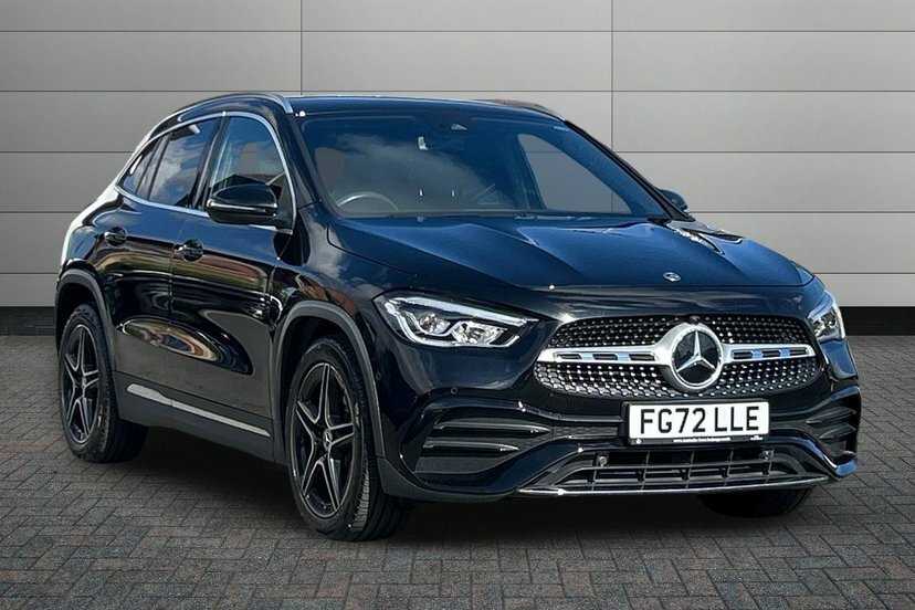 Mercedes-Benz GLA Class 1.3 Gla200 Amg Line Executive Suv 7G- Black