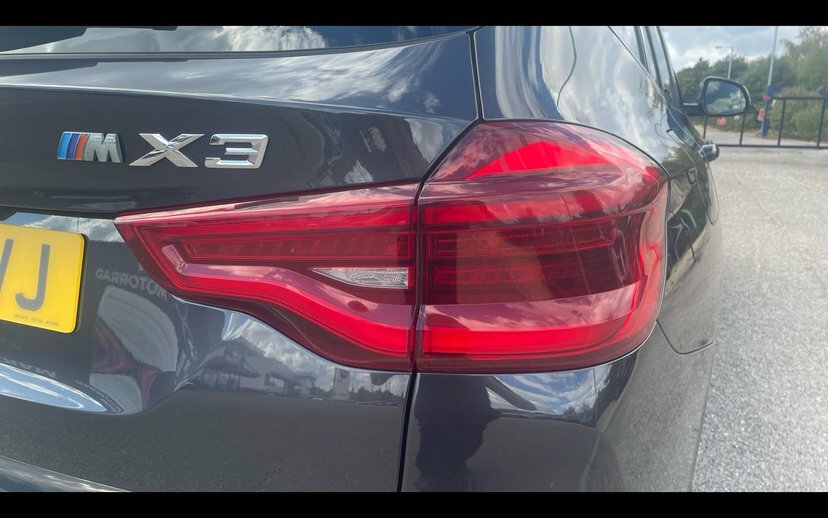 BMW X3  White #32