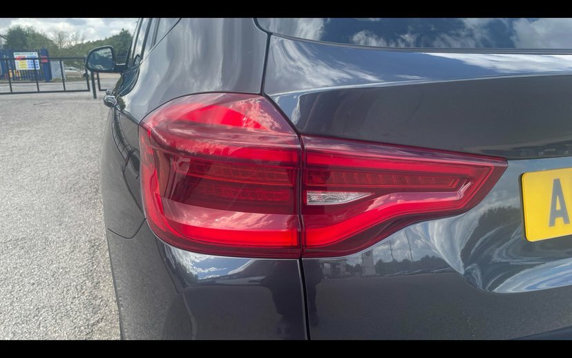 BMW X3  White #35