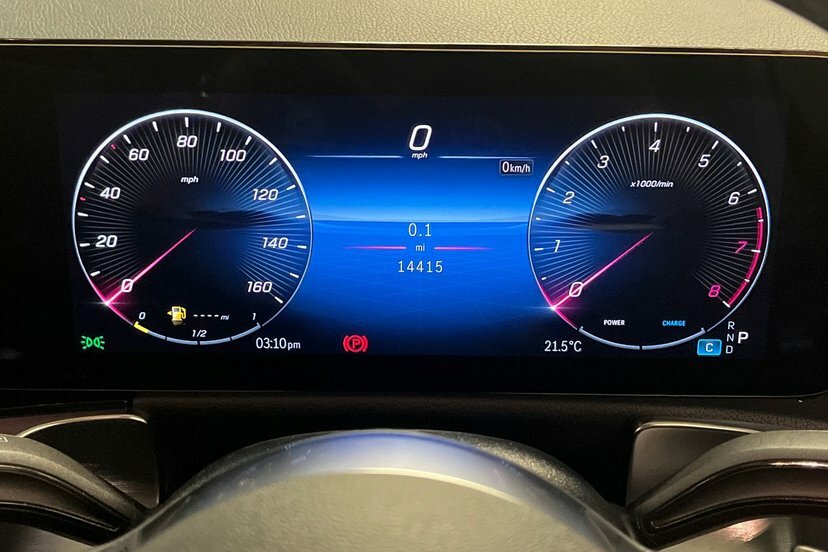 Mercedes-Benz GLB Class Glb 200 Sport Executive 7 Seats Grey #6