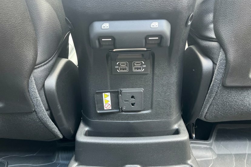 Jeep Wrangler Rubicon 4dr Grey #32