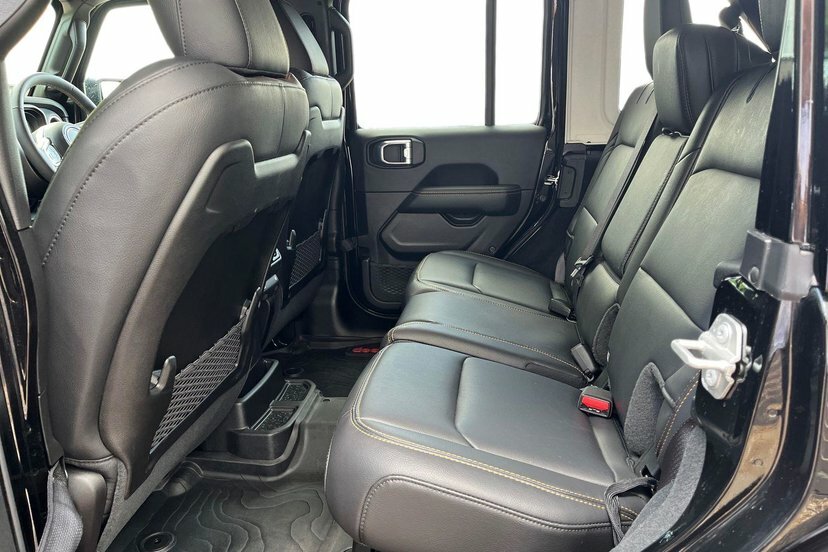 Jeep Wrangler Rubicon 4dr Grey #10