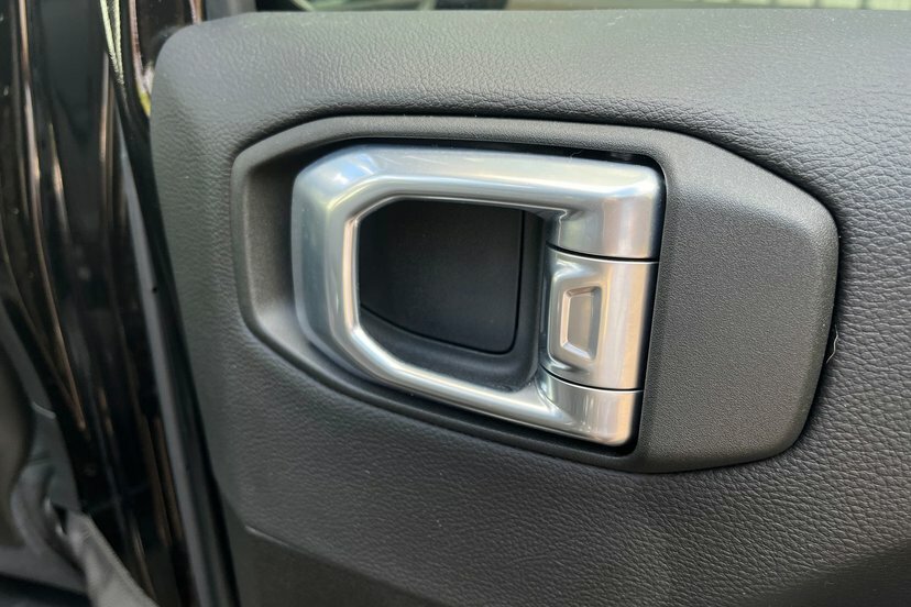 Jeep Wrangler Rubicon 4dr Grey #33