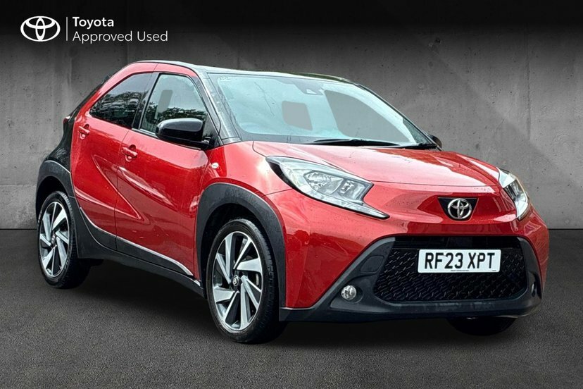 Toyota Aygo X 1.0 Vvt-i Edge Hatchback 72 Ps Black