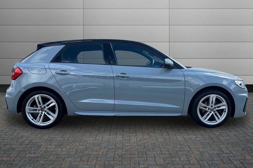 Audi A1 1.0 Tfsi 30 S Line Sportback 11 Grey #4