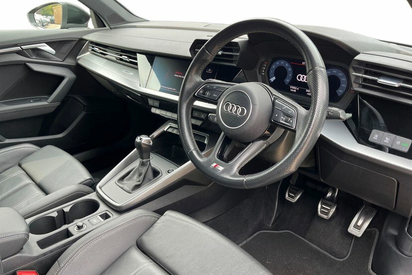 Audi A3 1.0 Tfsi 30 S Line Sportback 11 Black #6