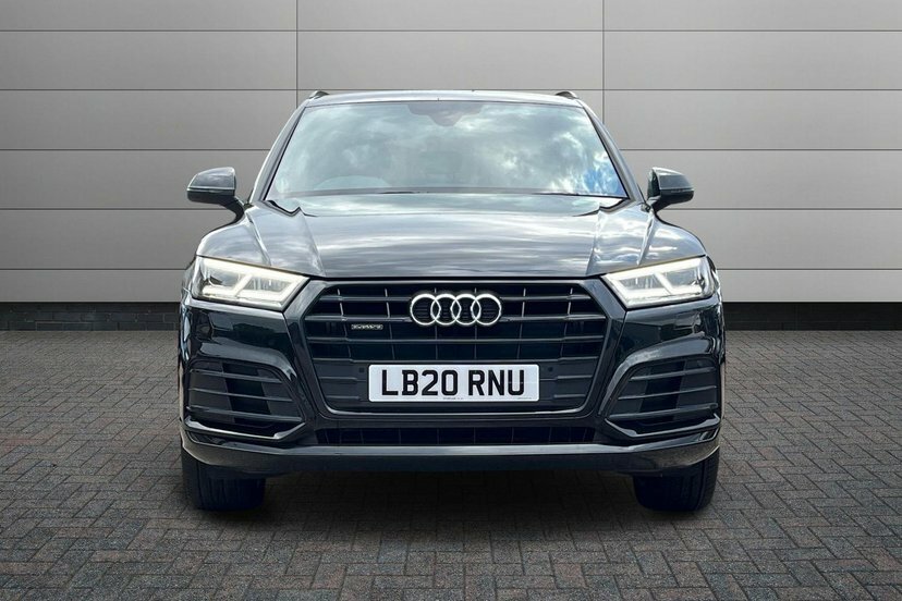 Audi Q5 Black #10