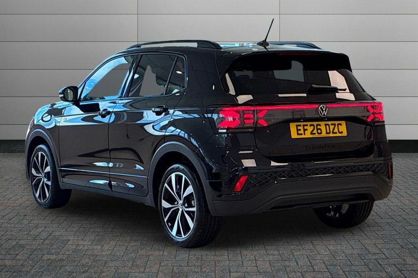 Volkswagen T-Cross 1.5 Tsi Black Edition Suv Dsg 150 Ps Black #3