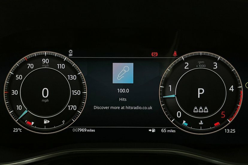 Jaguar F-Pace R-dynamic Black Black #16
