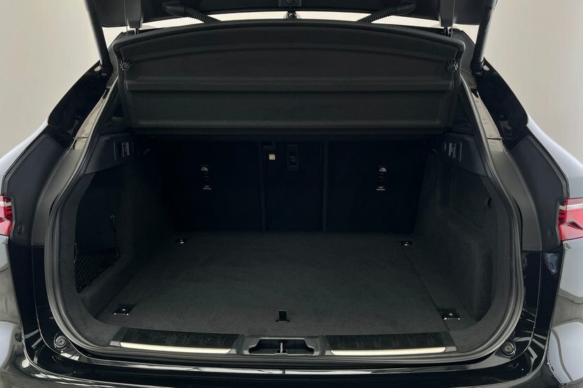 Jaguar F-Pace R-dynamic Black Black #10