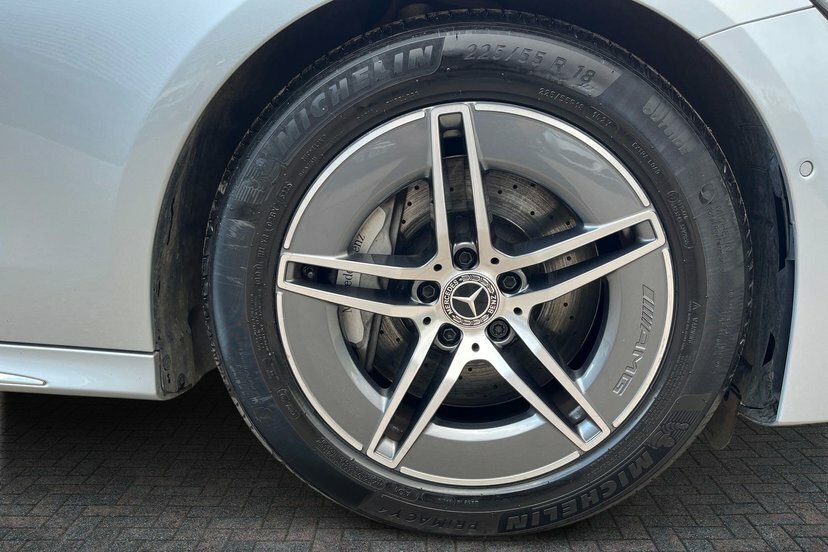 Mercedes-Benz E Class 2.0 E200h Mhev Amg Line Saloon Hybrid G Silver #4