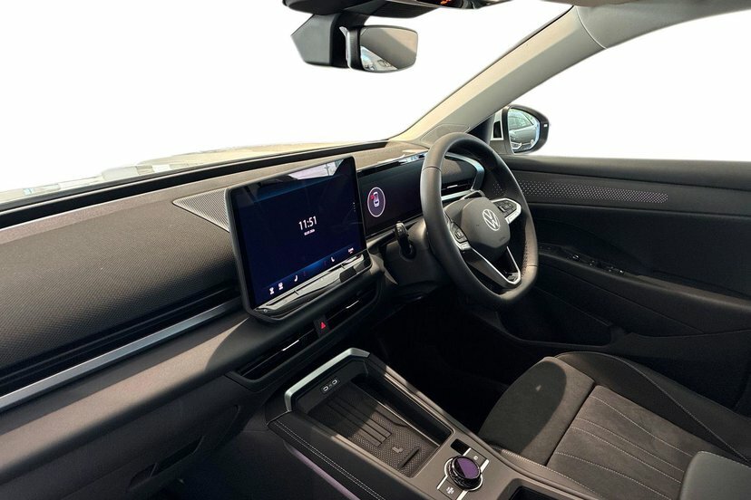 Volkswagen T-Roc 1.5 Etsi Mhev Style Suv Hybrid Dsg 150 White #2